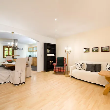 Kasperhof 1 - 5 * Innsbruck