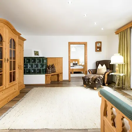 Kasperhof 1 - 5 Apartment Innsbruck