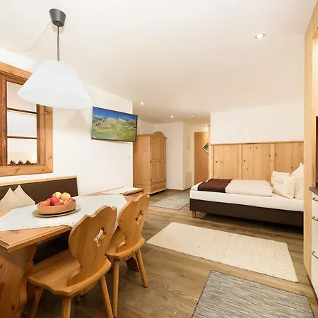 Apartment Kasperhof 1 - 5 Innsbruck